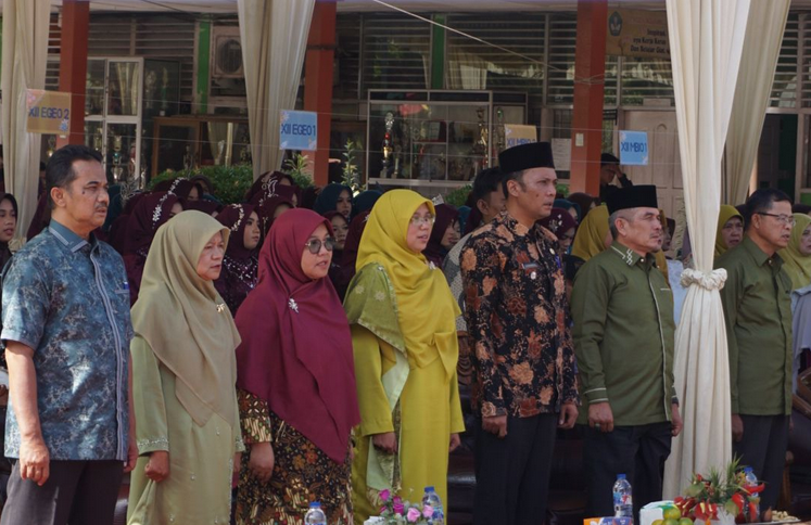 SMAN 1 Kecamatan Guguak Laksanakan Acara Pelepasan SMAN 1 Kecamatan Guguak Laksanakan Acara Pelepasan